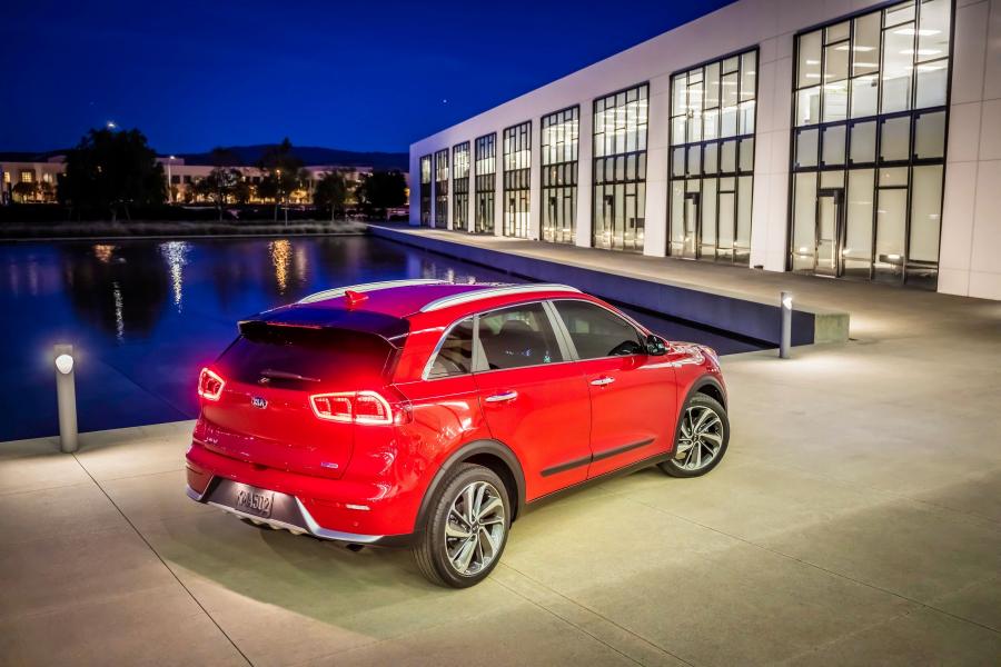  Kia Niro (DE) 2016 года  (NA) (фото 20 из 47)